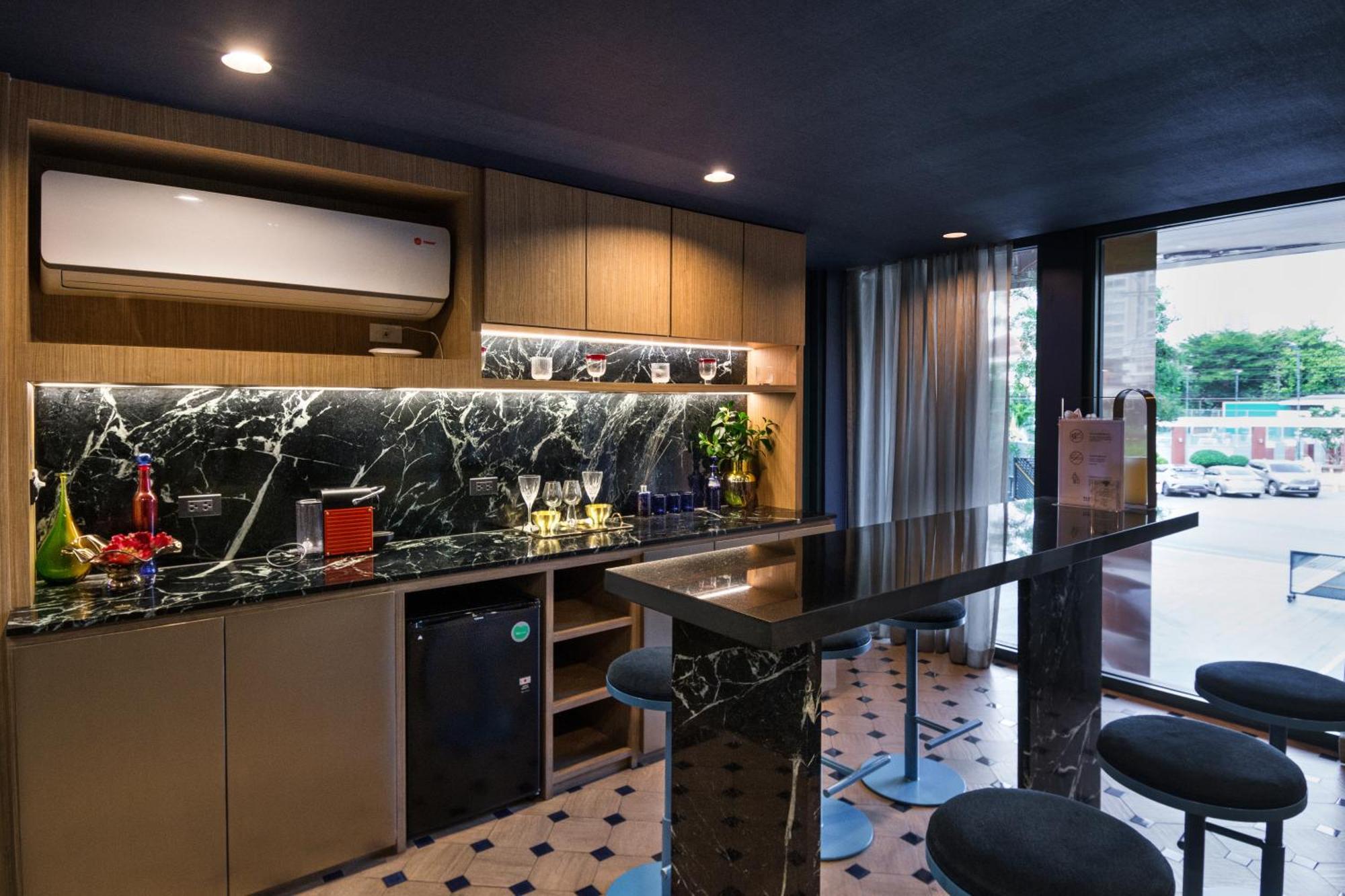 Brissluxe At Bts Onnut Sukumvit 50 Apartment Bangkok Bagian luar foto